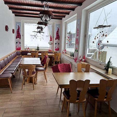 فيلا Ferienhaus Astenblick - Ideal Fuer Weihnachtsfeiern Und Familienfeiern Bietet Schlafplaetze Fuer Bis Zu 35 Personen وينتربرغ المظهر الخارجي الصورة